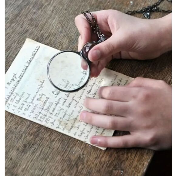 Magnifying Glass On Long Chain Red Enamel Circle - Picture 2 of 8